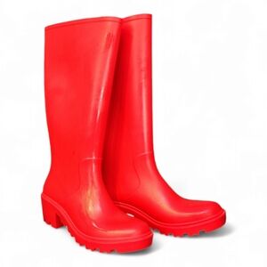 JustFab Roonie Tall Rainboot in high-risk red. Rubber. 2.25" heel size 9